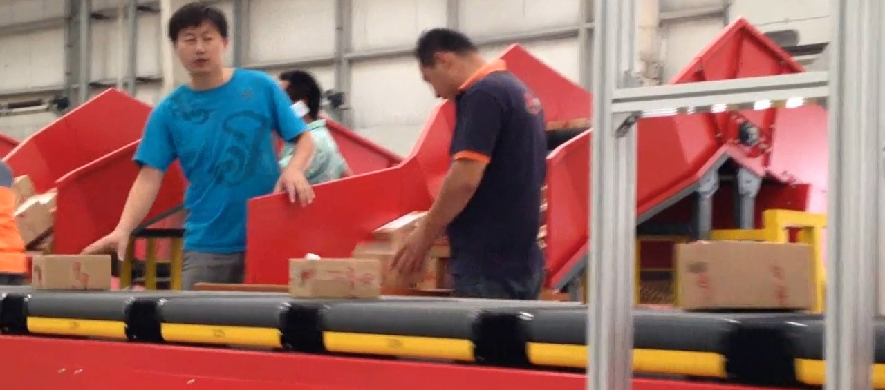 Cross Belt Sorter Conveyor 8